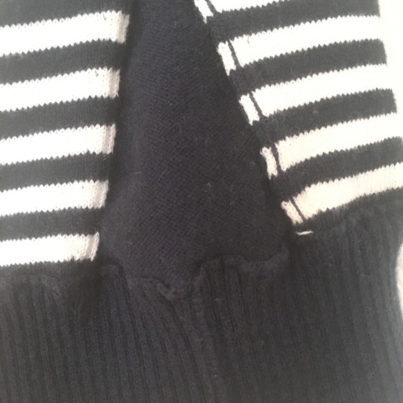 V neck Sleeveless Sweater Vest - Picture 6 of 7